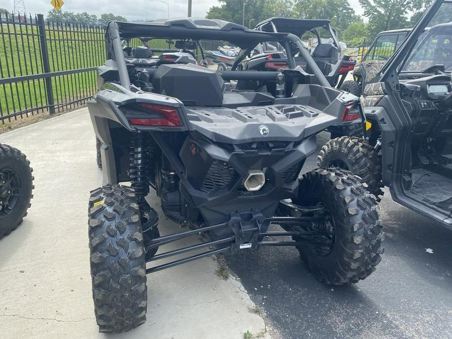 2024 Can-Am® Maverick X3 X ds Turbo RR Triple Black