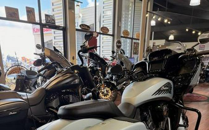 2025 Indian Motorcycle® Challenger® Dark Horse® 112 Black Smoke