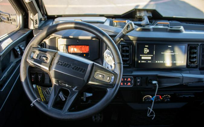 2026 CAN-AM DEFENDER MAX LONE STAR CAB HD11