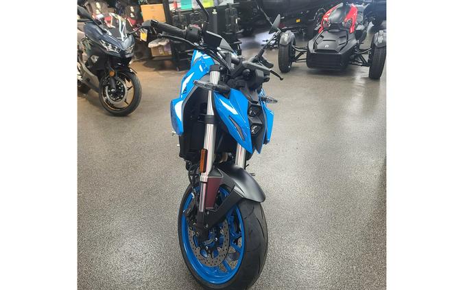 2024 Suzuki GSX-8S