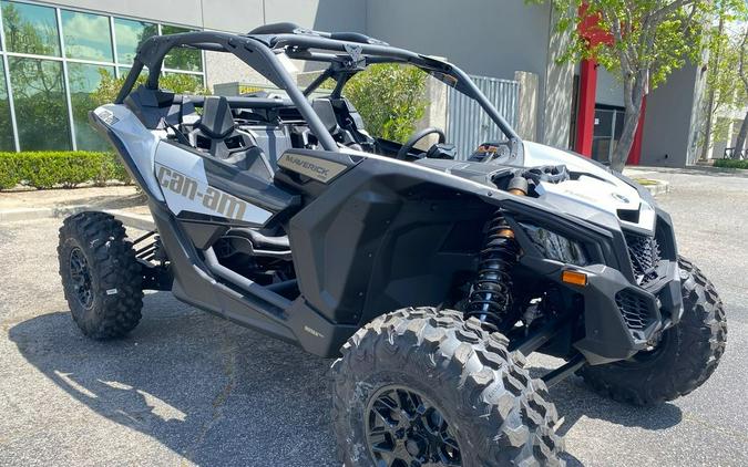 2024 Can-Am® Maverick X3 RS Turbo Catalyst Gray