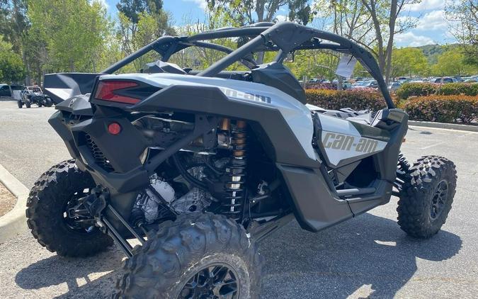 2024 Can-Am® Maverick X3 RS Turbo Catalyst Gray