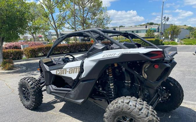 2024 Can-Am® Maverick X3 RS Turbo Catalyst Gray