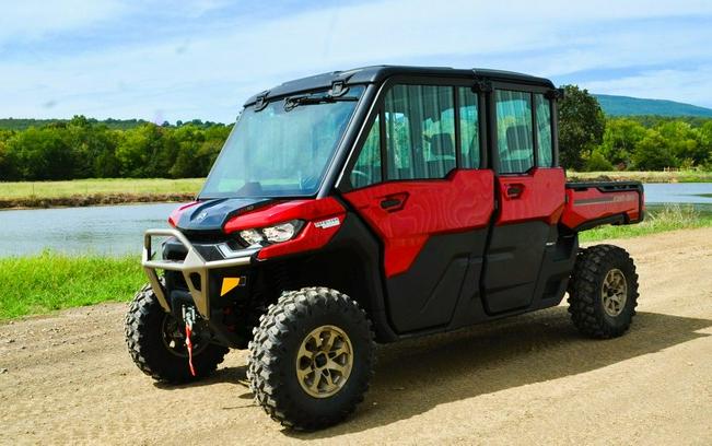 2024 Can-Am® Defender MAX Limited HD10