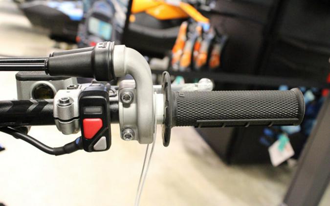 2026 Triumph TF 450-X Jet Black/Pure White 450-X