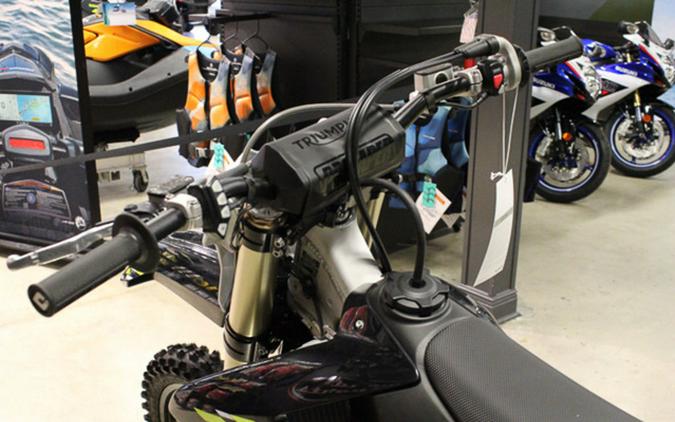 2026 Triumph TF 450-X Jet Black/Pure White 450-X