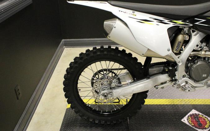 2026 Triumph TF 450-X Jet Black/Pure White 450-X