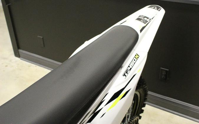 2026 Triumph TF 450-X Jet Black/Pure White 450-X