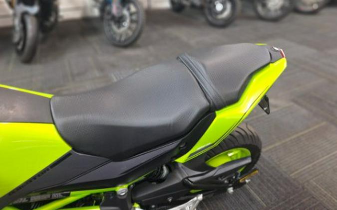 2023 QJMotor SRF135