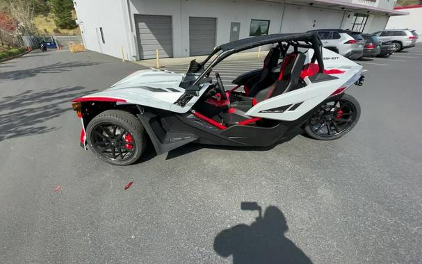 2023 Polaris Slingshot® ROUSH® Edition Manual