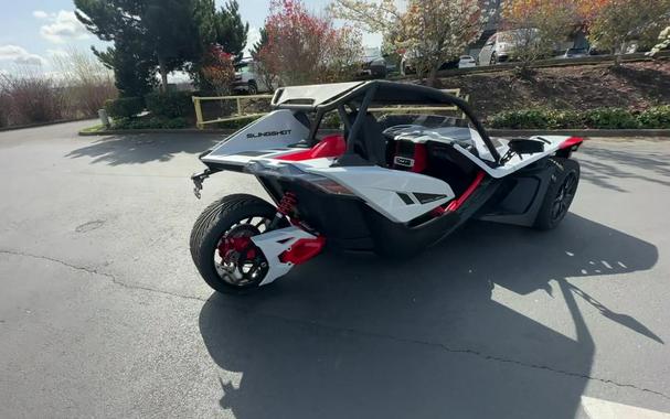 2023 Polaris Slingshot® ROUSH® Edition Manual