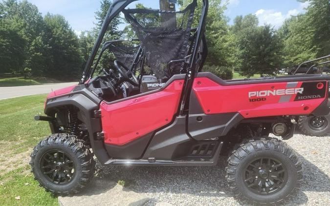 2024 Honda® Pioneer 1000 Deluxe