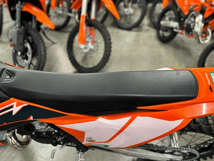 2025 KTM 250 SX