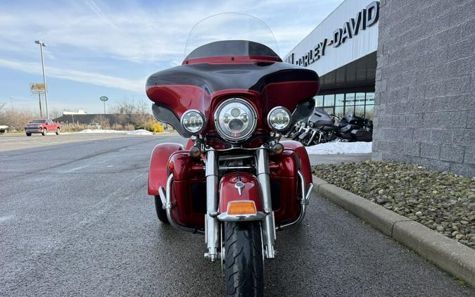 2012 Harley-Davidson® Tri Glide® Ultra Classic FLHTCUTG