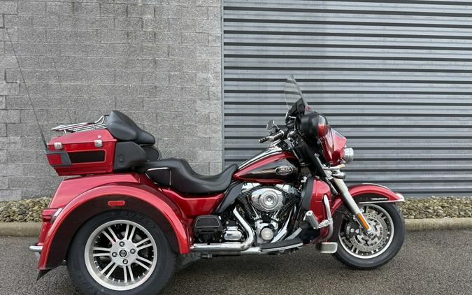 2012 Harley-Davidson® Tri Glide® Ultra Classic FLHTCUTG