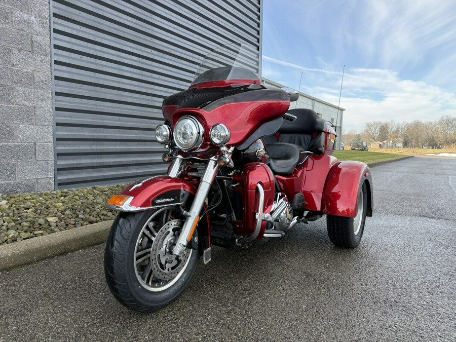 2012 Harley-Davidson® Tri Glide® Ultra Classic FLHTCUTG