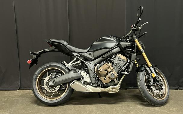 2026 Honda CB650R E-Clutch