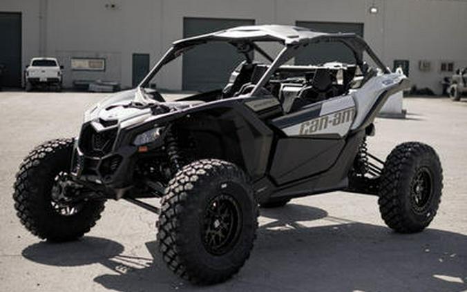 2024 Can-Am® Maverick X3 RS Turbo RR Catalyst Gray