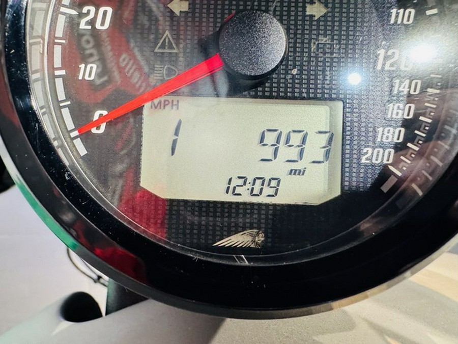 2023 Indian Scout Bobber ABS Silver Quartz Smoke