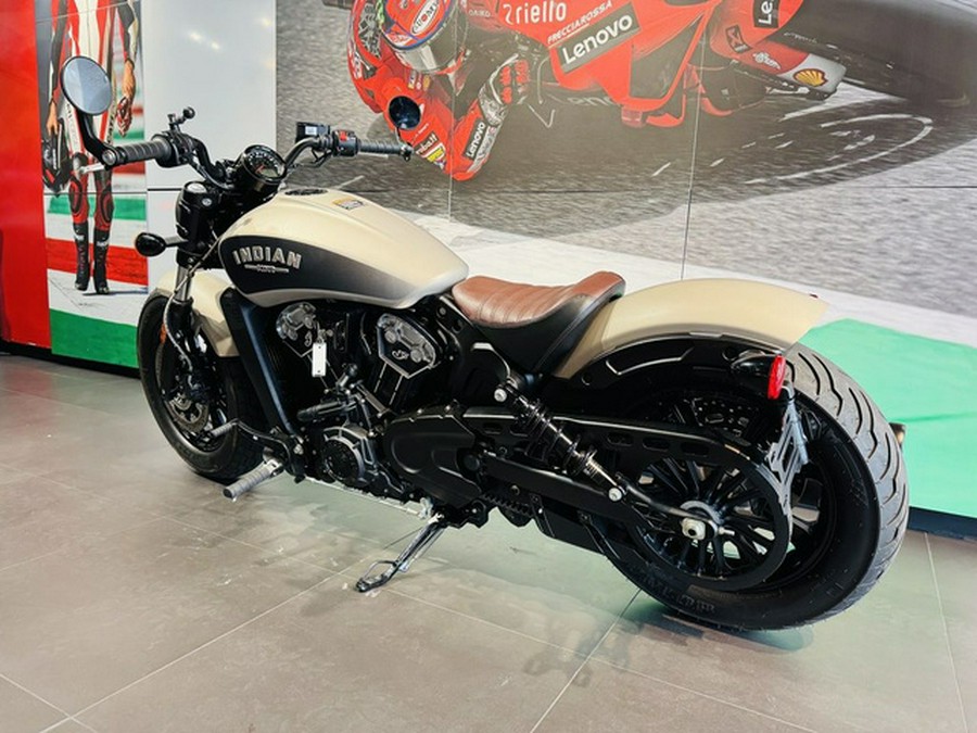 2023 Indian Scout Bobber ABS Silver Quartz Smoke
