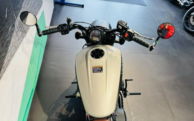 2023 Indian Scout Bobber ABS Silver Quartz Smoke