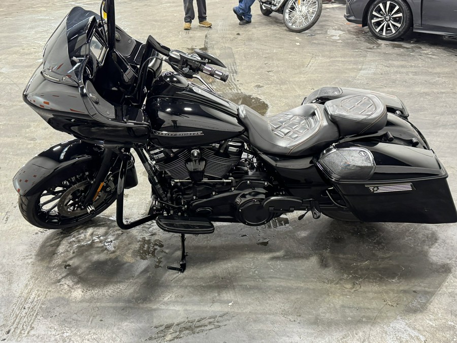 2018 HARLEY DAVIDSON ROAD GLIDE SPECIAL