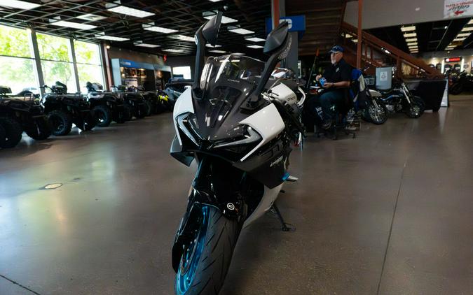 2026 CFMOTO 675SS