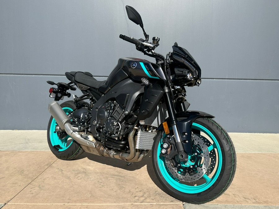 2024 YAMAHA MT-10