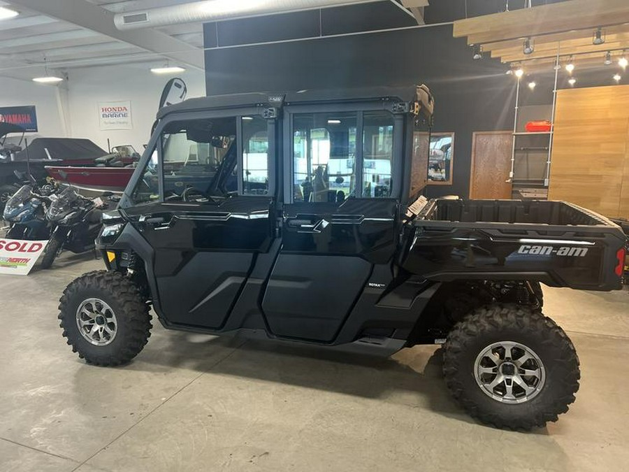 2024 Can-Am® Defender MAX Lone Star Cab HD10