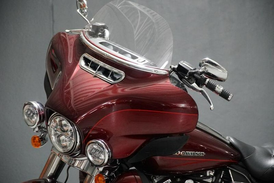 2017 Harley-Davidson® FLHTKL - Ultra Limited Low