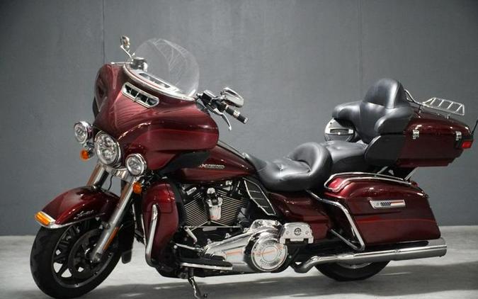 2017 Harley-Davidson® FLHTKL - Ultra Limited Low