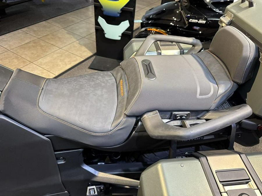 2025 Can-Am® Canyon Redrock