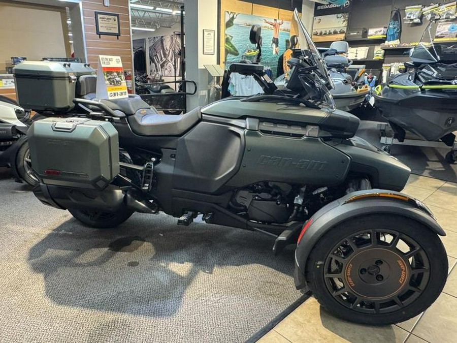 2025 Can-Am® Canyon Redrock