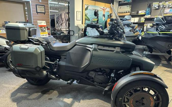 2025 Can-Am® Canyon Redrock