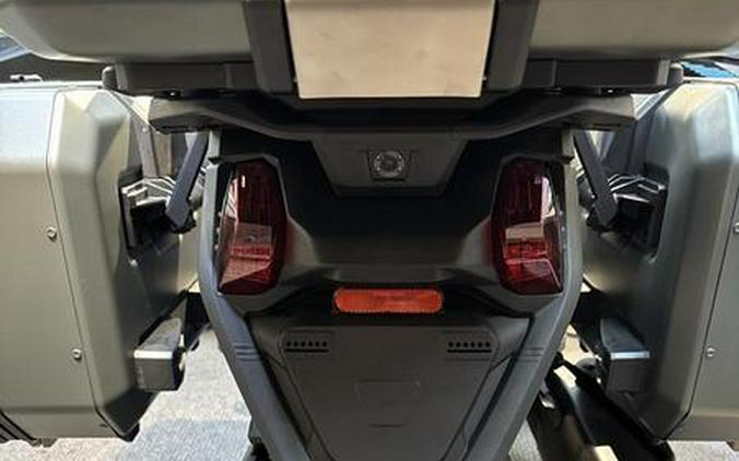 2025 Can-Am® Canyon Redrock