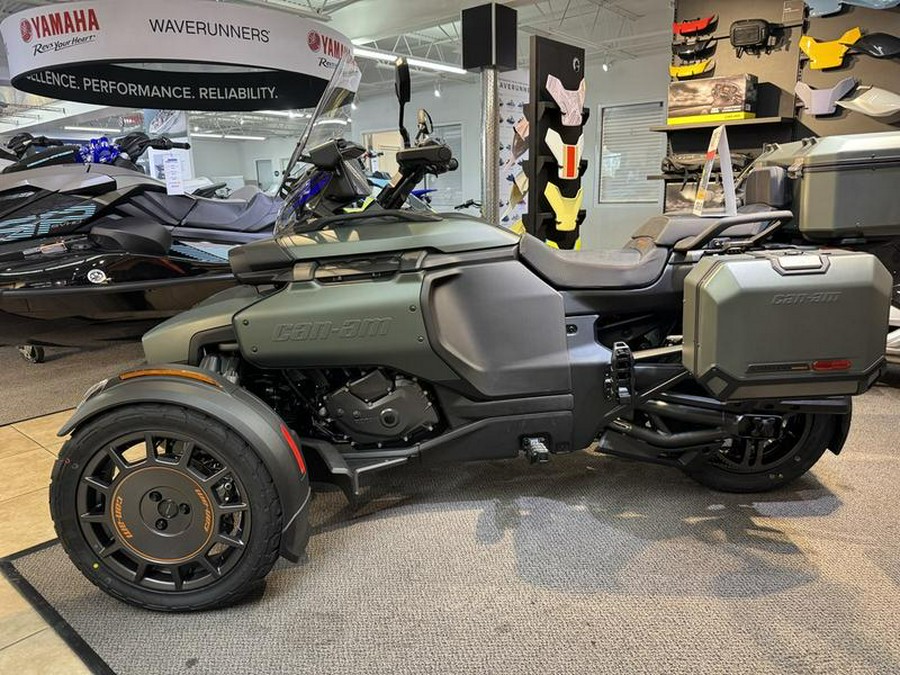 2025 Can-Am® Canyon Redrock