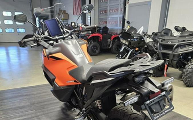 2027 KTM Super Adventure 1390 S EVO