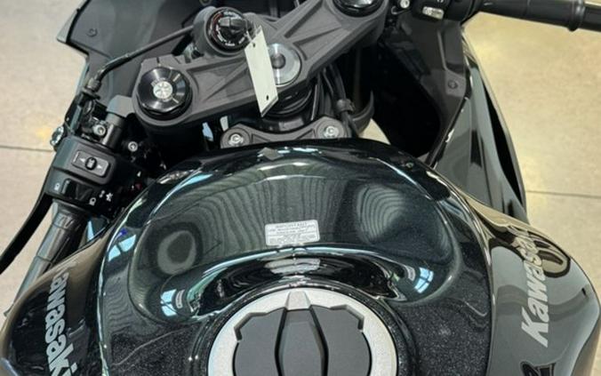 2026 Kawasaki Ninja® ZX™-6R ABS