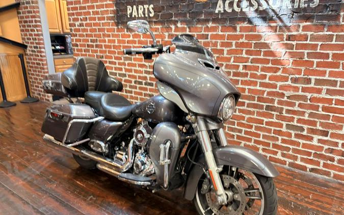 FLHXS 2015 Street Glide Special