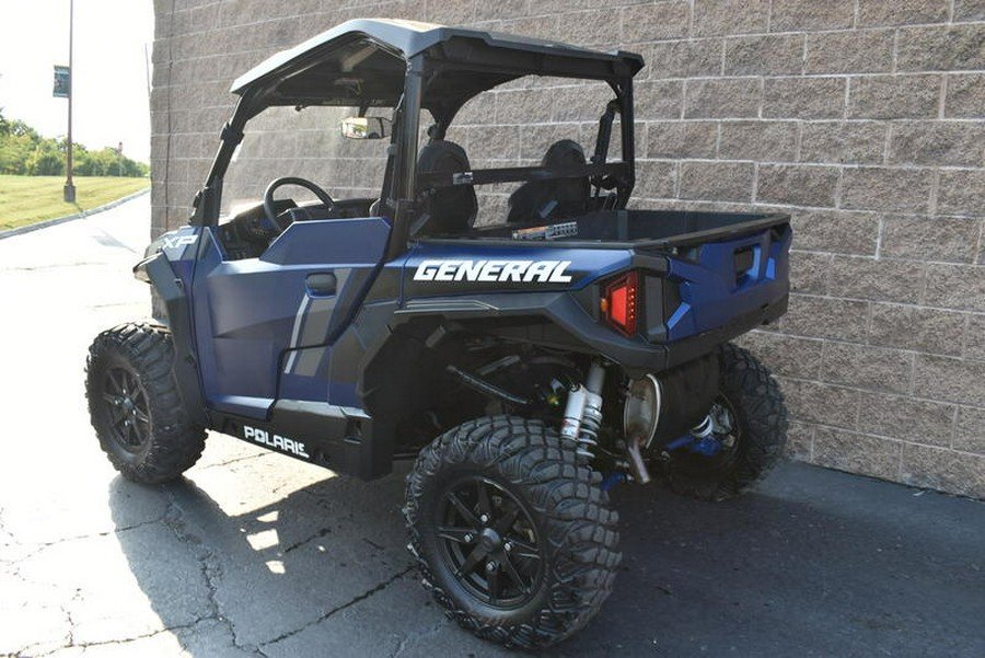 2020 Polaris® GENERAL® XP 1000 Deluxe