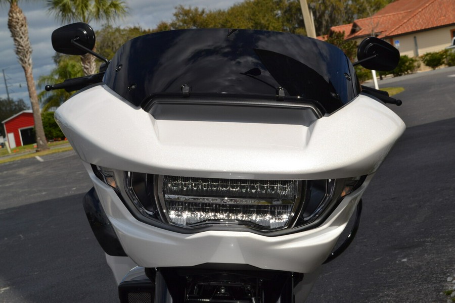 2024 Harley-Davidson Road Glide® White Onyx Pearl - Black Finish - FLTRX