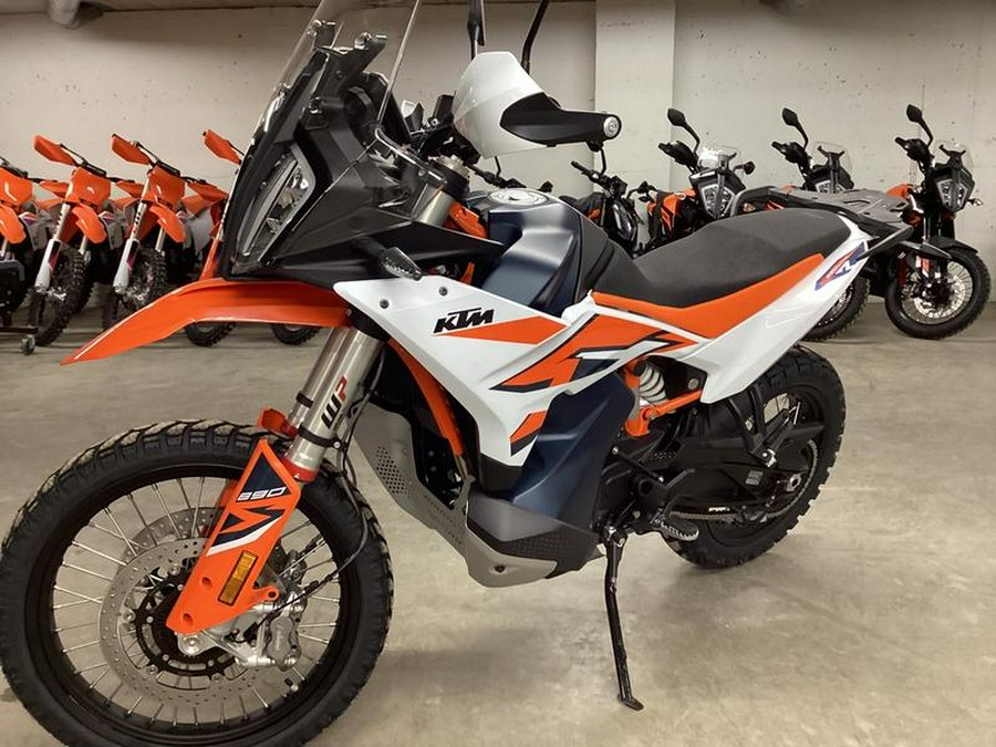 2024 KTM 890 Adventure R