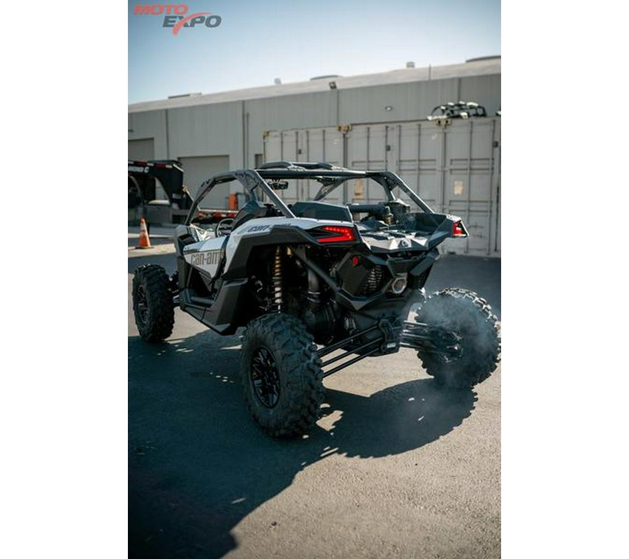 2024 Can-Am® Maverick X3 RS Turbo RR Catalyst Gray