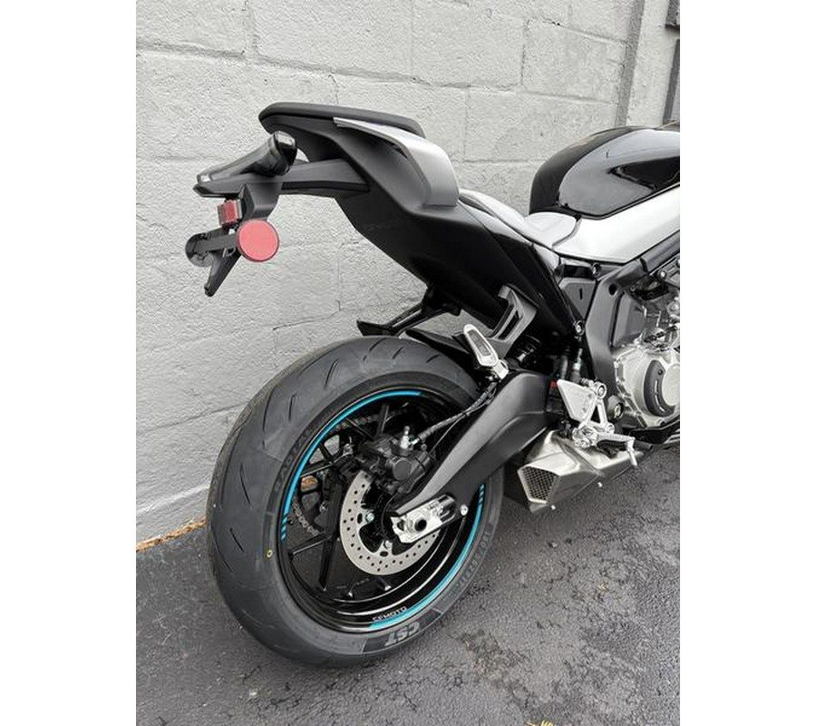 2026 CFMOTO UFORCE 1000 XL