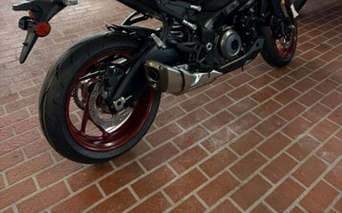 2026 Suzuki GSX-S1000