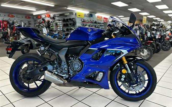 2025 Yamaha YZF-R7