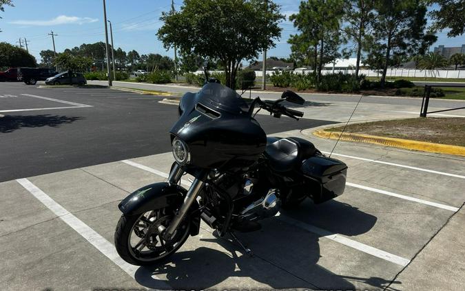 2014 Harley-Davidson® Street Glide® Special