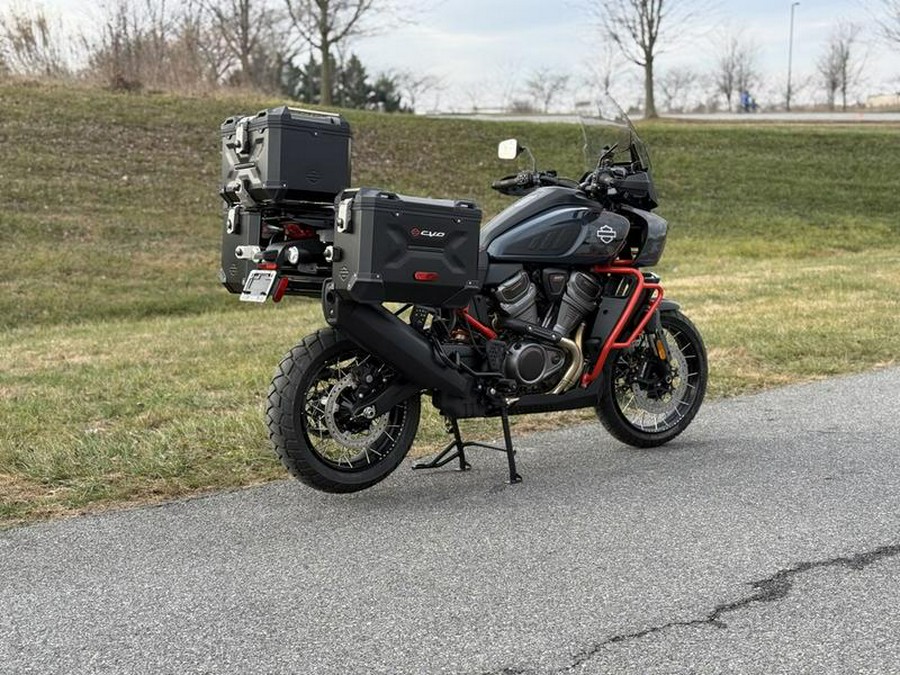 2025 Harley-Davidson® CVO™ Pan America®