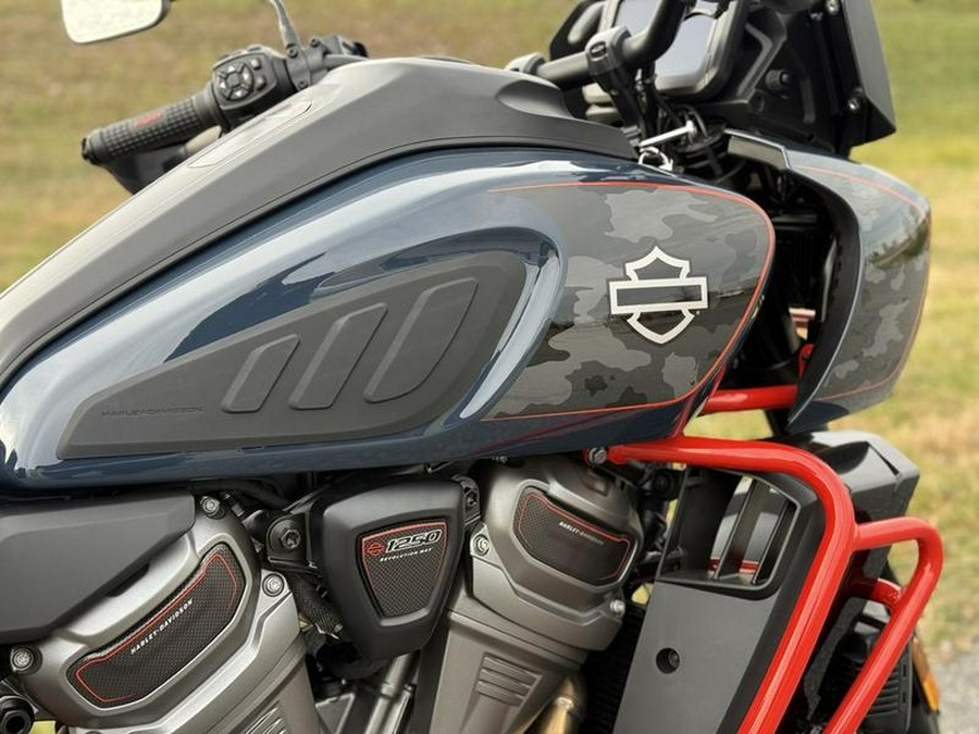 2025 Harley-Davidson® CVO™ Pan America®