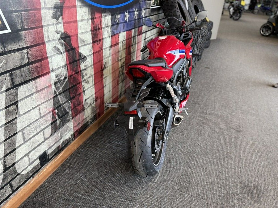 2026 Honda® CBR650R E-Clutch